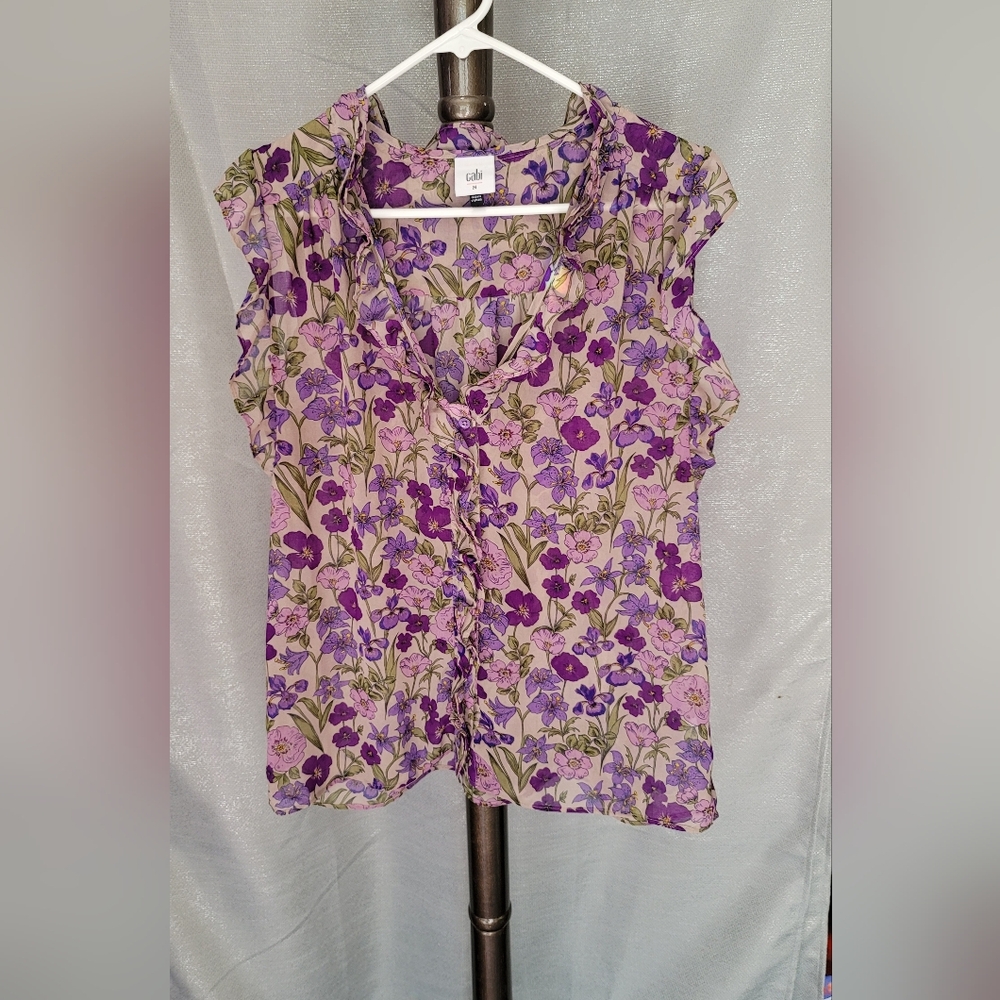 Cabi Top